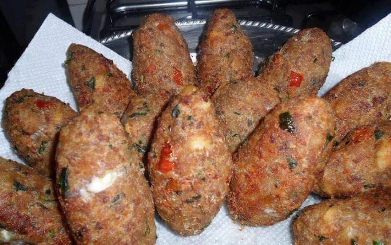 Receita de Bolinho de pão com requeijão