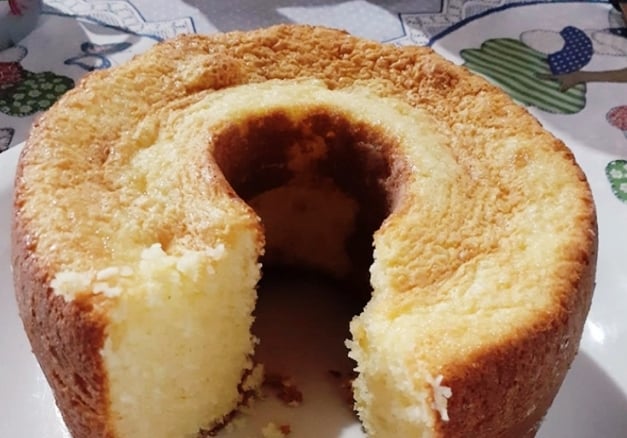 Bolo de Coco com Leite Condensado de Liquidificador
