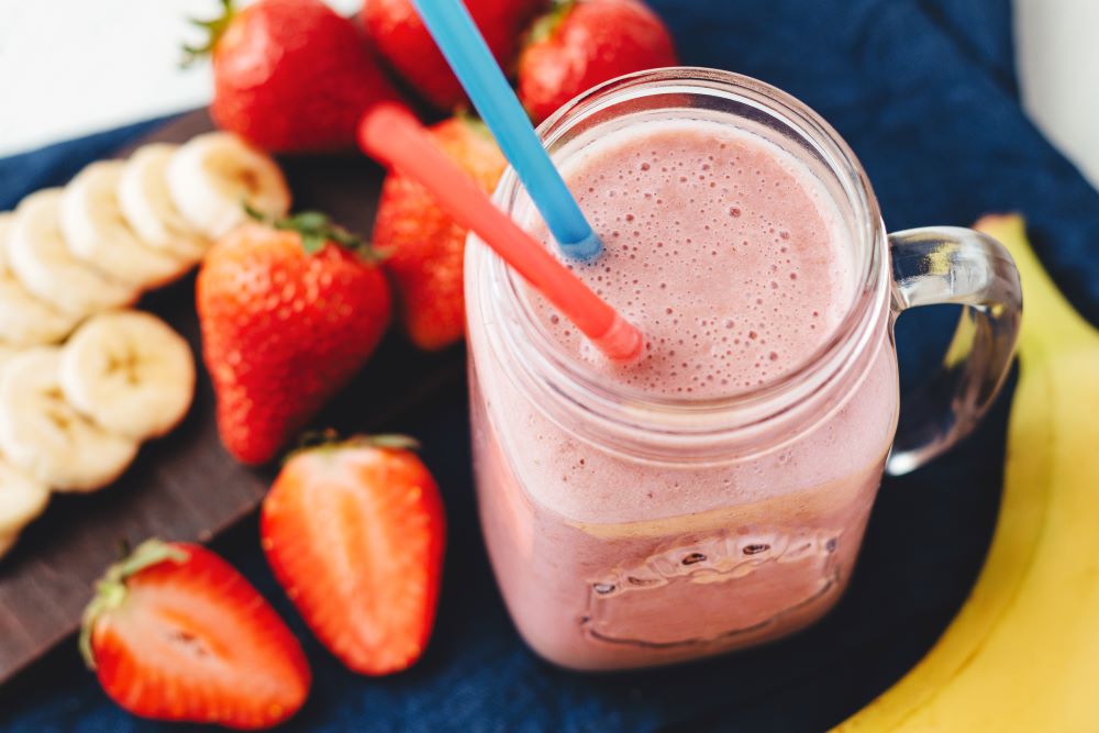 Receita de Smoothie de Banana e Frutas Vermelhas