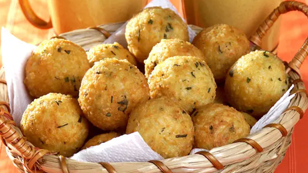 Bolinho de Arroz Simples