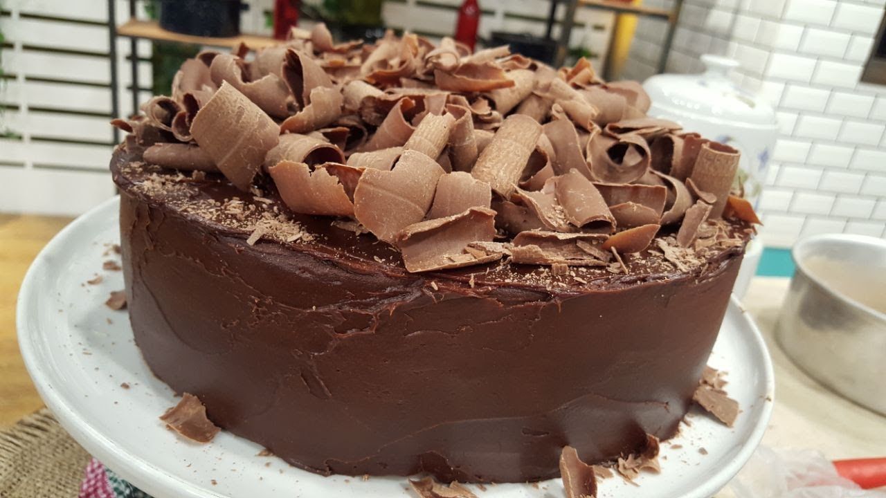 Torta de Preguiçoso de Mousse de Chocolate