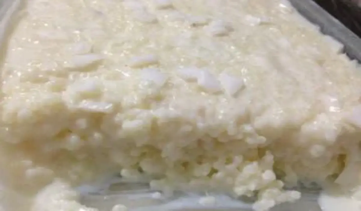 Cuscuz de Tapioca com Leite de Coco e Mel