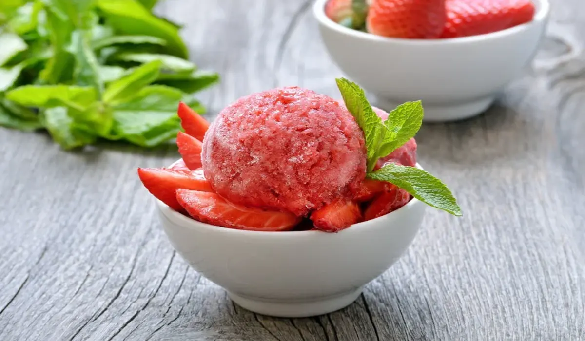 Sorbet de Frutas Vermelhas com Hortelã Fresca