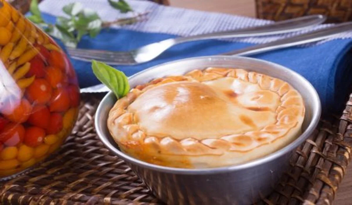 Empadão Goiano Recheado