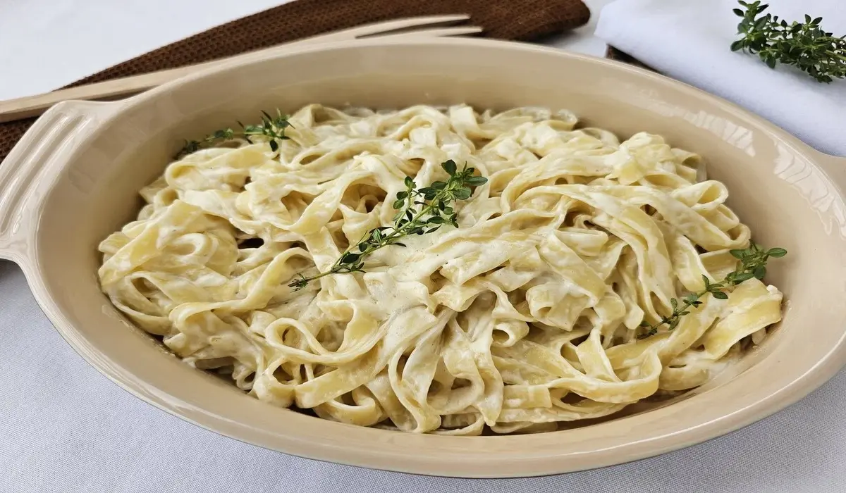 Fettuccine com Molho Alfredo